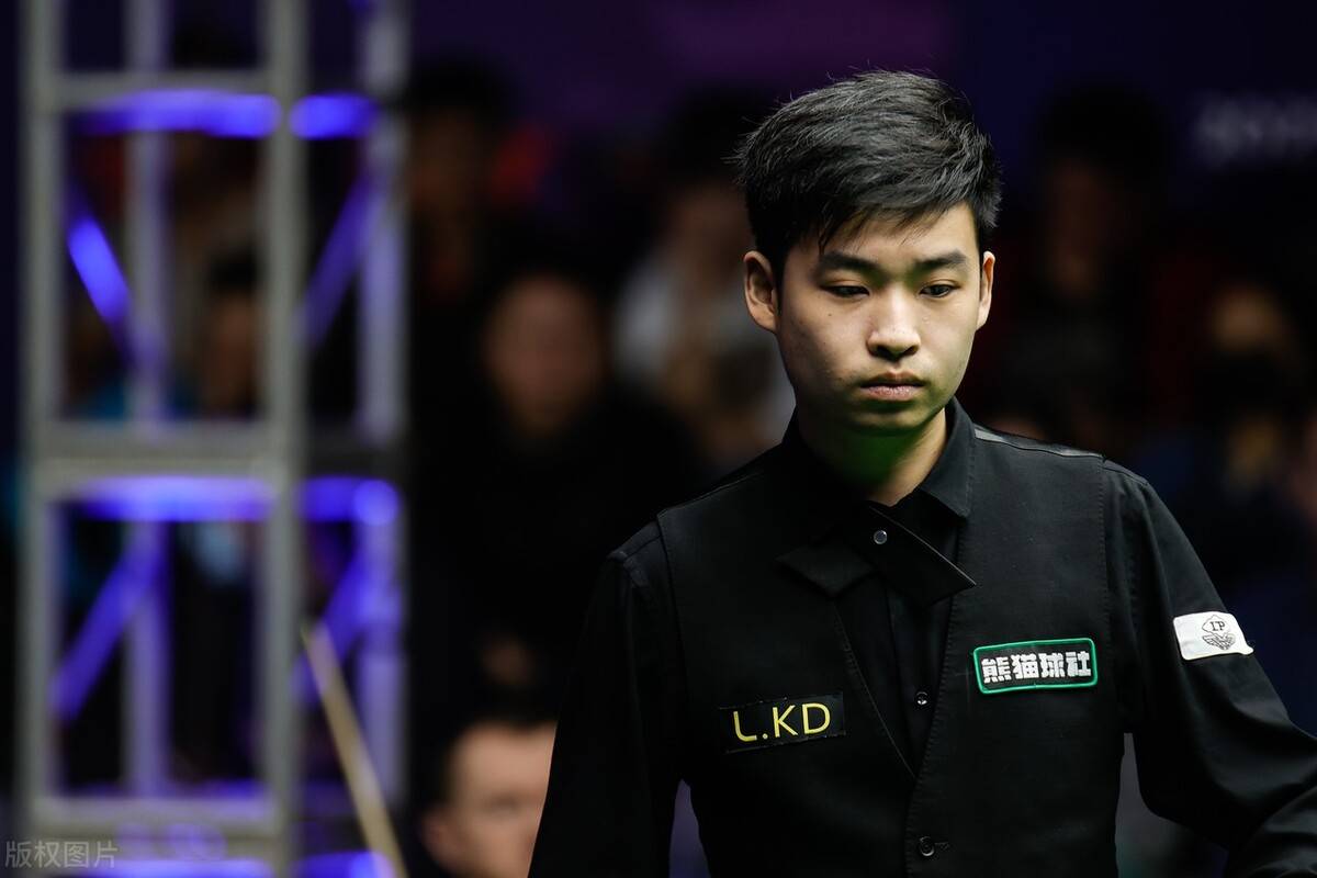 坚持高标准 坚持高标准