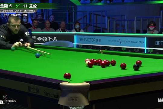 的光环下 的光环下