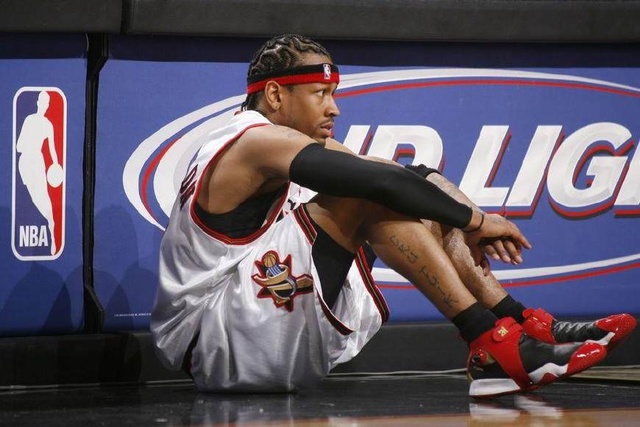 国王被迫提 国王被迫提